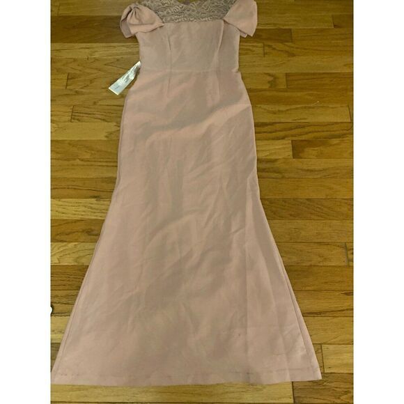 NWOT JS Collection women's Elegant Blush Pink Lace neck Mermaid long Dress sz 10 - Picture 1 of 10